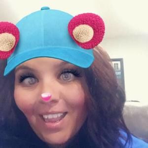 Meet your Posher, Becky